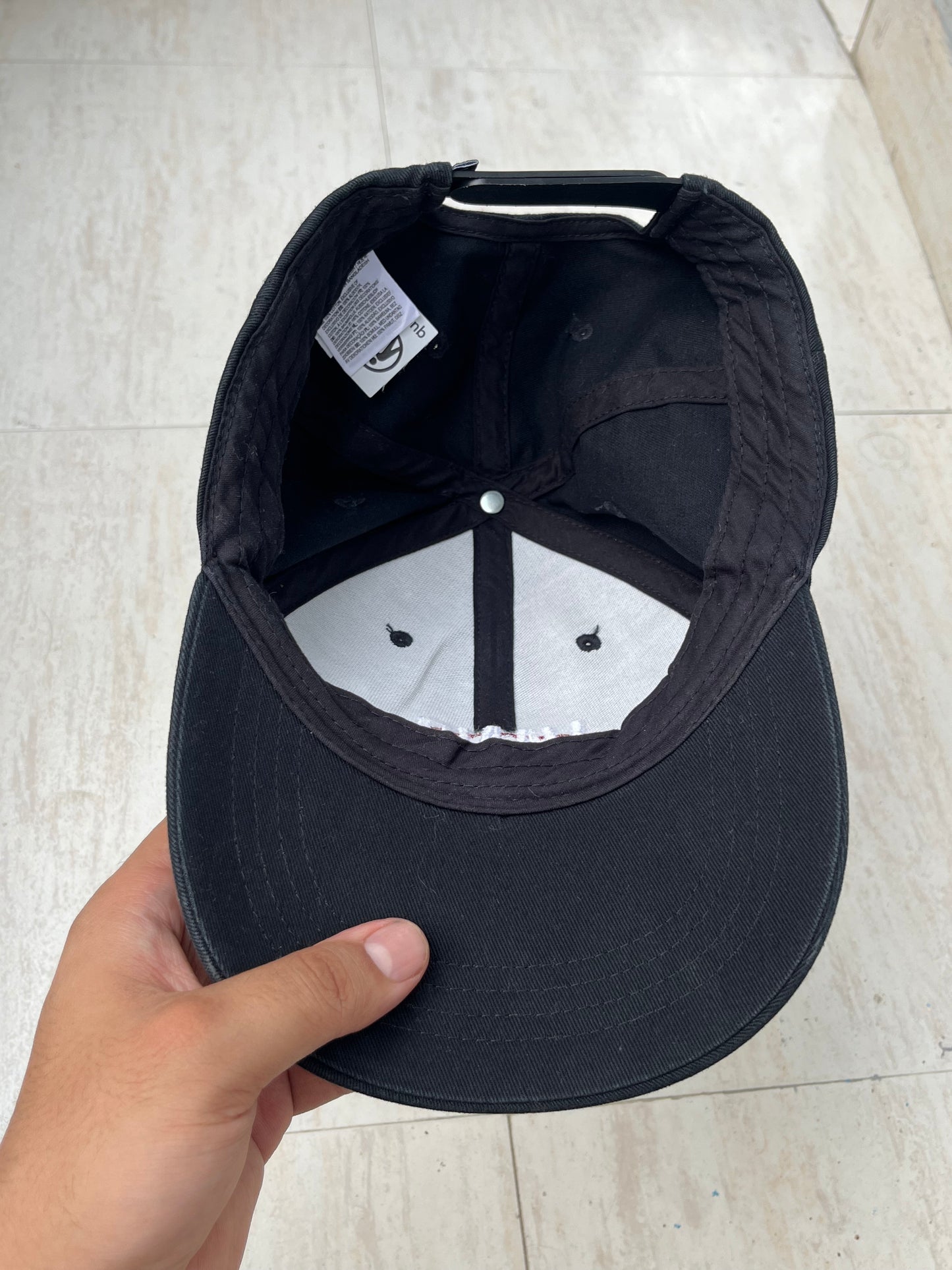 Rare cap