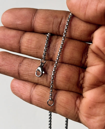 Boxy Chain