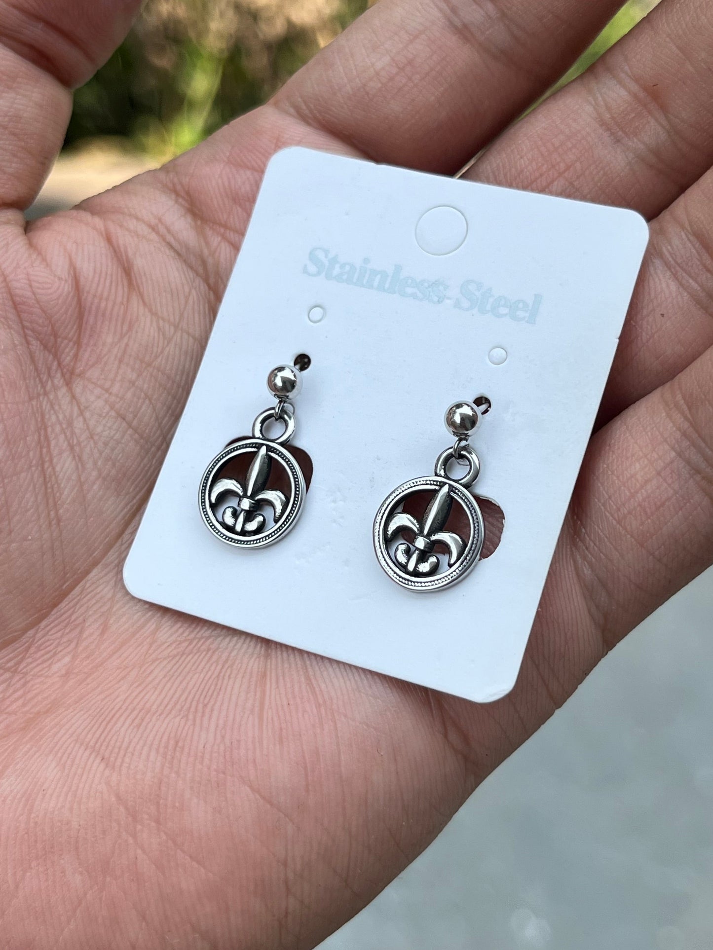 Gothic Royal Studs